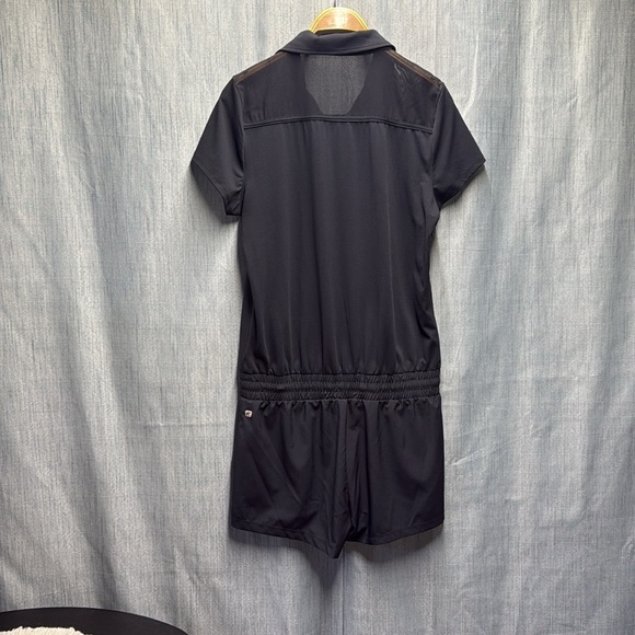 🏴 Fabletics romper black 1/4 zip size medium - Picture 2 of 10